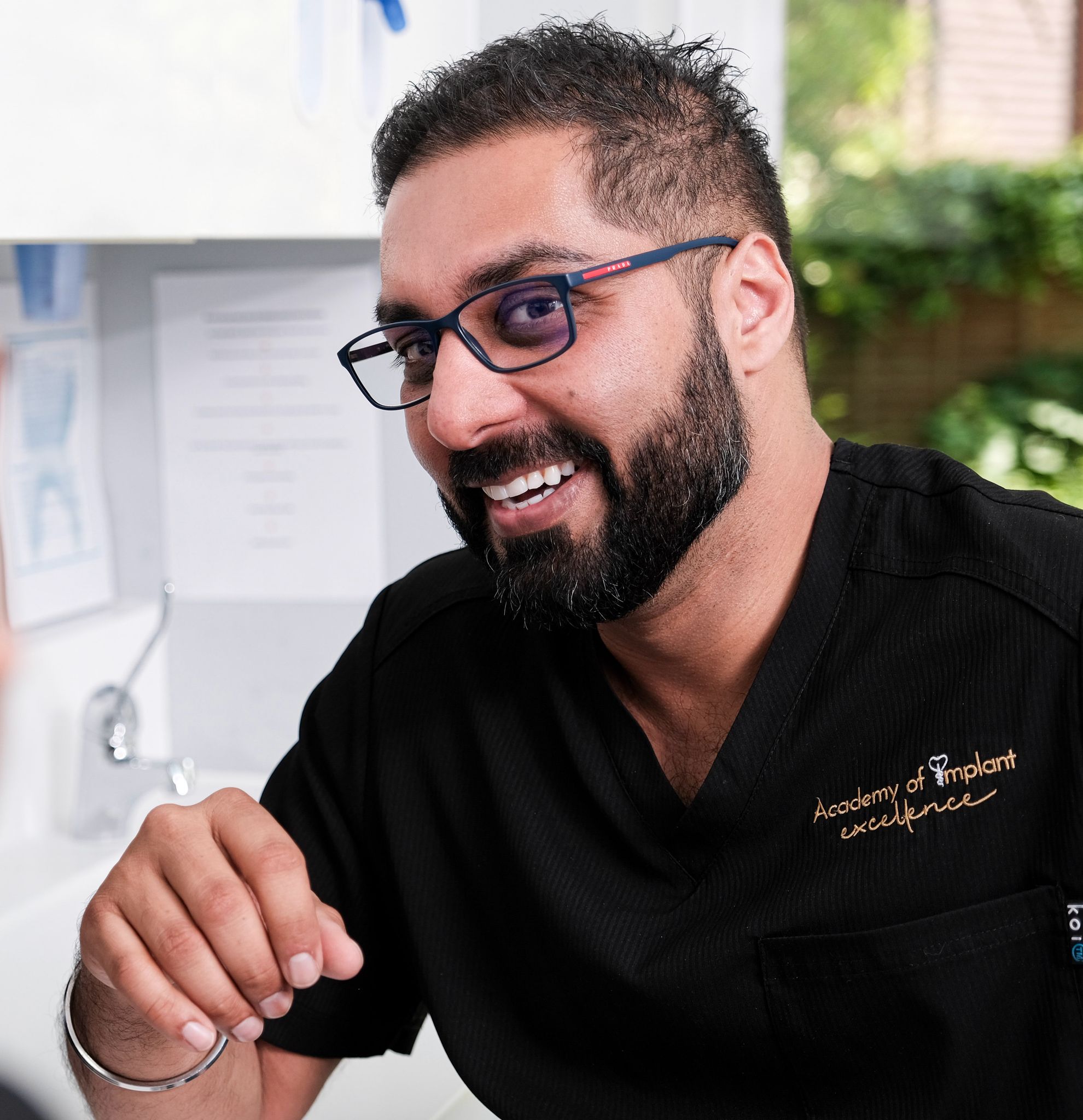 Dr Pav Khaira